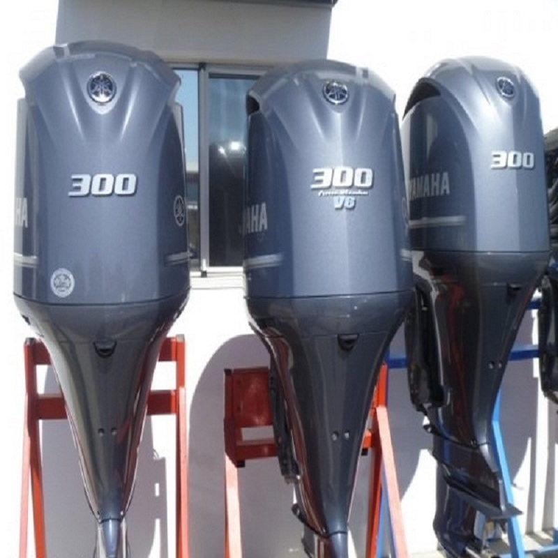   New Yamaha Outboard Engine 4 Stroke 300Hp